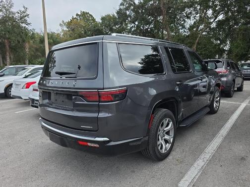 2022 Jeep Wagoneer Series II