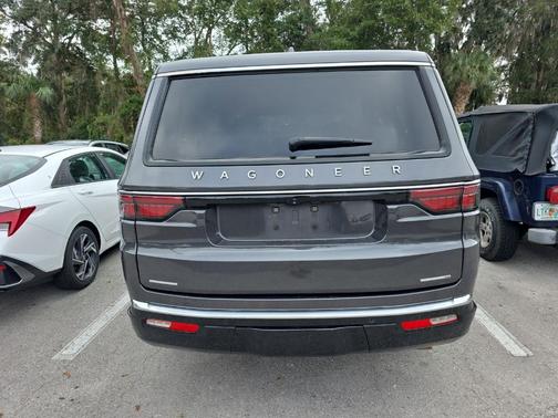 2022 Jeep Wagoneer Series II