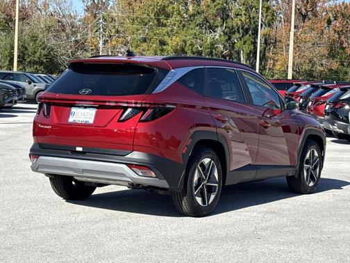 2026 Hyundai TUCSON SEL Premium