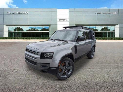 2024 Land Rover Defender 130 P400 Outbound