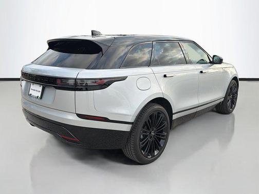 2025 Land Rover Range Rover Velar P400 Dynamic SE