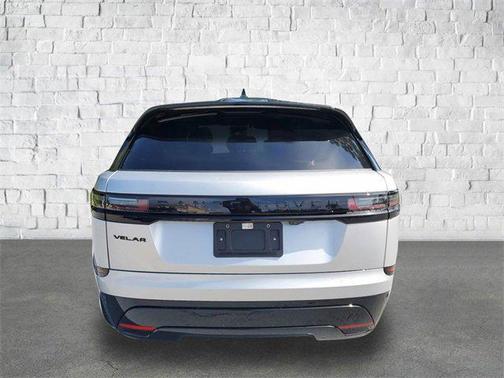 2025 Land Rover Range Rover Velar P400 Dynamic SE