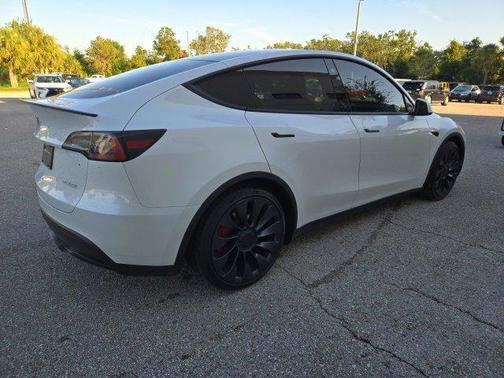 2023 Tesla Model Y Performance Dual Motor All-Wheel Drive