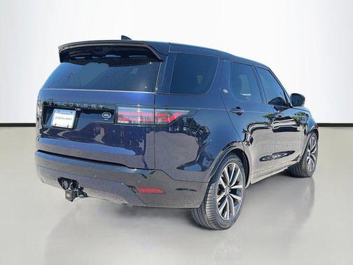 Portofino Blue Metallic 2023 Land Rover Discovery P360 S R-Dynamic