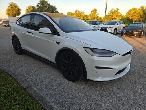 2022 Tesla Model X Plaid Tri Motor All-Wheel Drive
