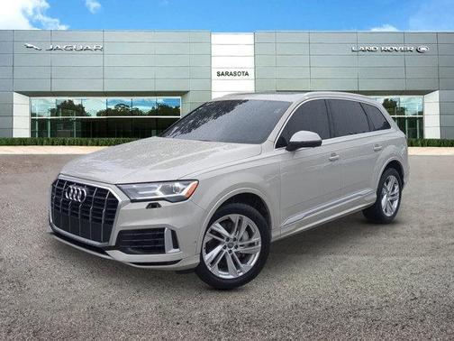 2020 Audi Q7 55 Premium Plus