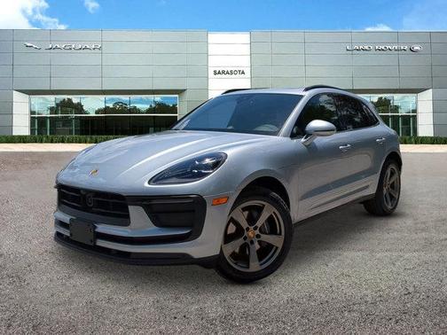 2024 Porsche Macan Base