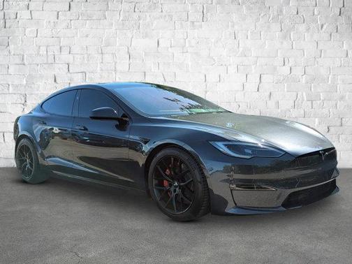2024 Tesla Model S Plaid