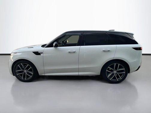 2023 Land Rover Range Rover Sport SE