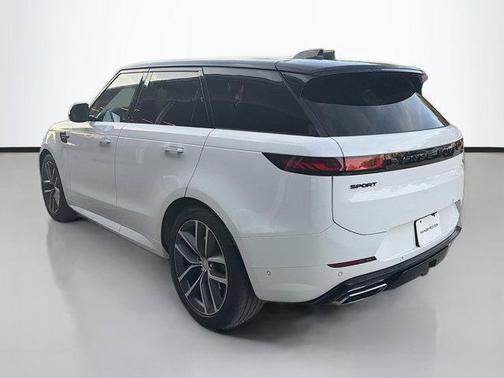 2023 Land Rover Range Rover Sport SE