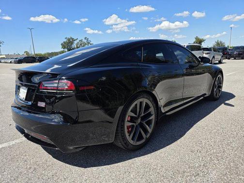 2023 Tesla Model S Plaid