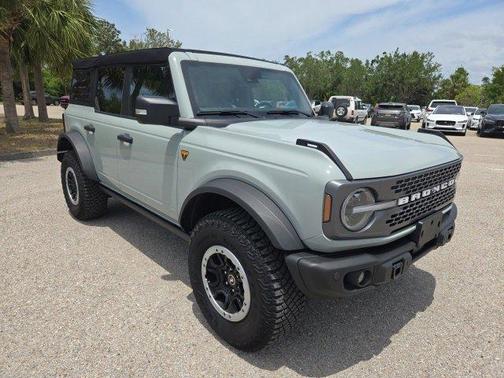 2023 Ford Bronco Badlands