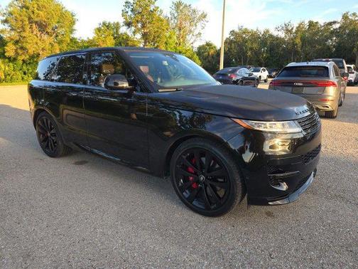 2024 Land Rover Range Rover Sport SE