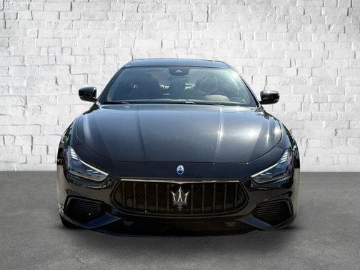 2023 Maserati Ghibli Modena