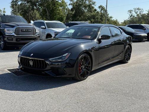 2023 Maserati Ghibli Modena