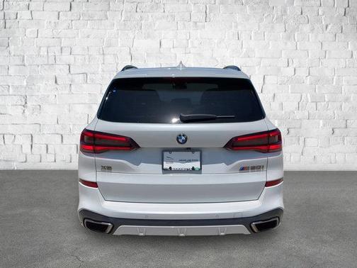 2023 BMW X5 M50i