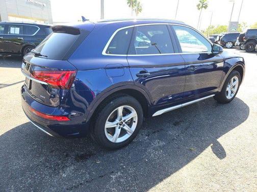 2024 Audi Q5 40 Premium