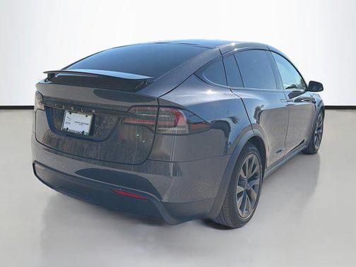 2024 Tesla Model X Long Range