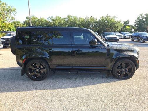 Santorini Black Metallic 2023 Land Rover Defender 110 V8