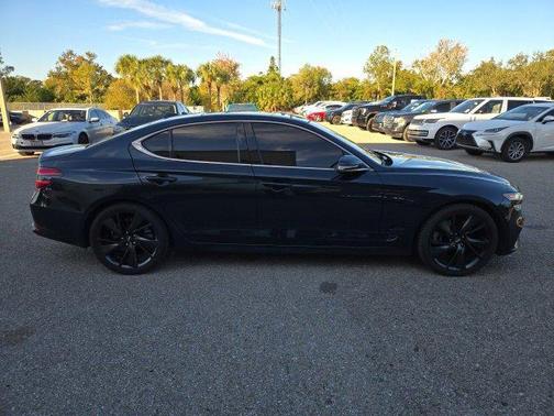 2022 Genesis G70 3.3T RWD