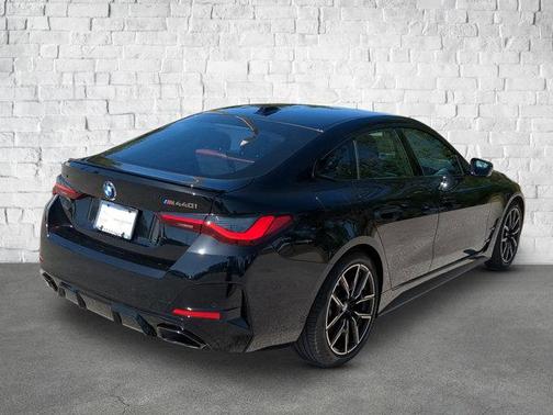 2023 BMW M440 i xDrive