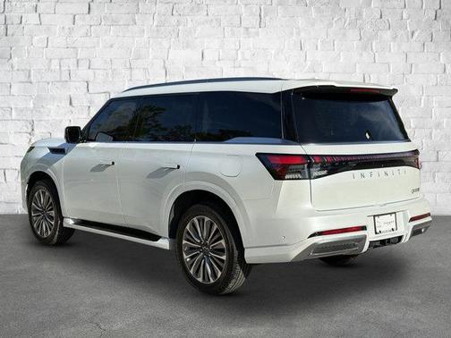 2025 INFINITI QX80 SENSORY AWD