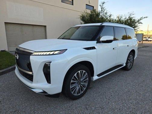 2025 INFINITI QX80 SENSORY AWD