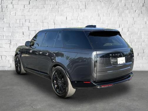 2023 Land Rover Range Rover P530 SE