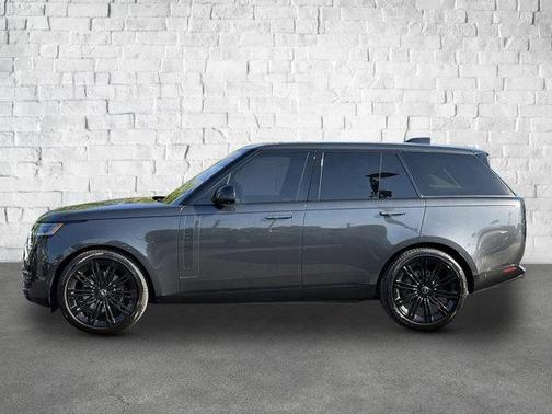 2023 Land Rover Range Rover P530 SE