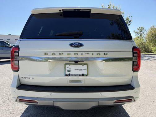2022 Ford Expedition Platinum