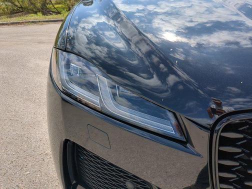 2026 Jaguar F-PACE R-Dynamic S P400 AWD Automatic