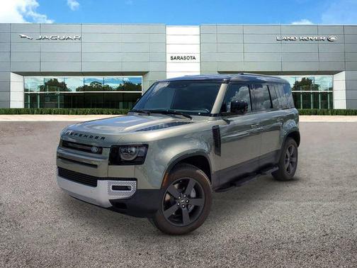 2025 Land Rover Defender 110 P300