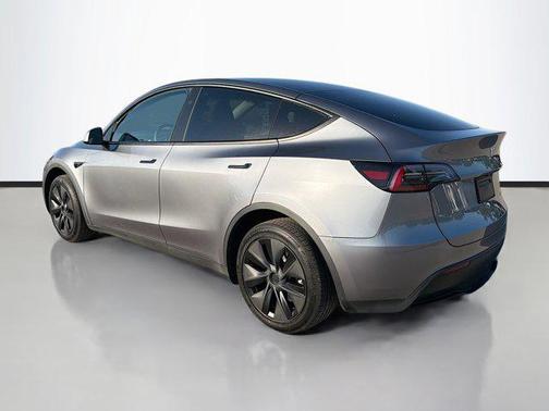 2025 Tesla Model Y Long Range Dual Motor All-Wheel Drive