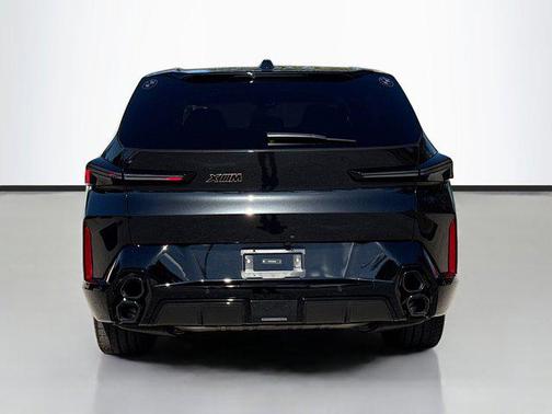 2024 BMW XM Base
