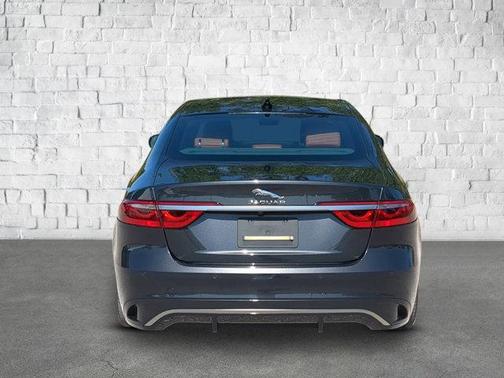 2024 Jaguar XF R-Dynamic SE P250 AWD Automatic