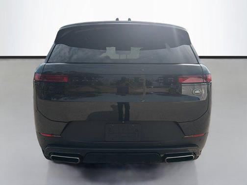 2023 Land Rover Range Rover Sport SE