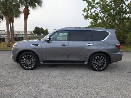 2023 Nissan Armada Platinum 2WD