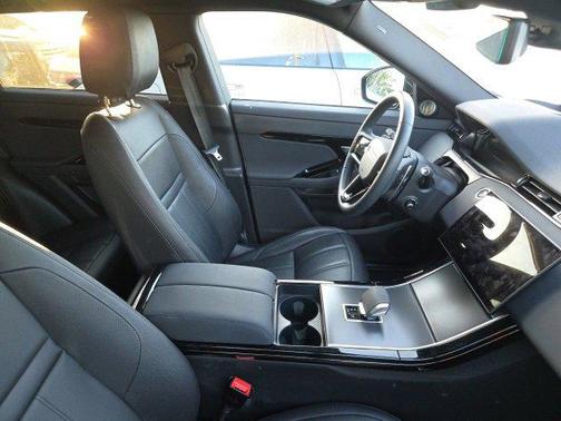 2024 Land Rover Range Rover Evoque Dynamic SE