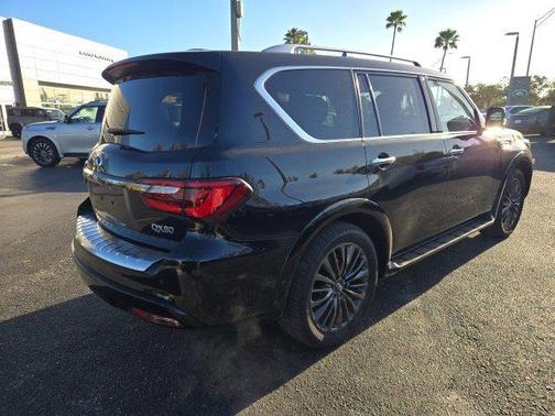 2024 INFINITI QX80 SENSORY AWD
