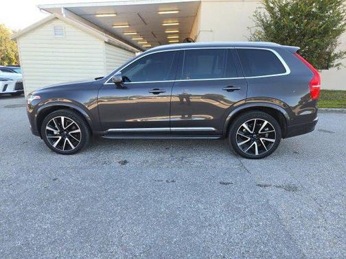 2024 Volvo XC90 B5 Plus Bright Theme