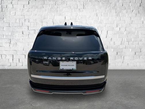 2024 Land Rover Range Rover P530 Autobiography
