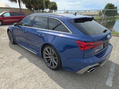 2024 Audi RS 6 Avant 4.0T