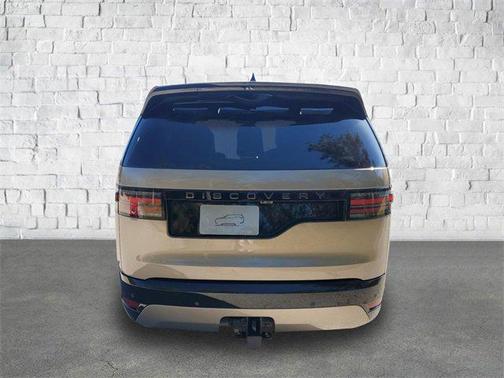 2025 Land Rover Discovery P360 Dynamic SE