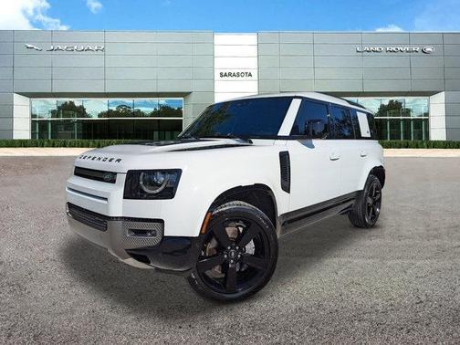 2022 Land Rover Defender 110 X-Dynamic SE