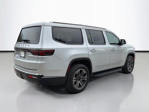 2022 Jeep Wagoneer Series III 4x2