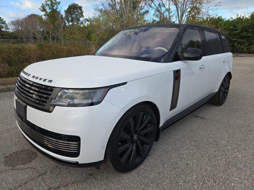 2023 Land Rover Range Rover SV