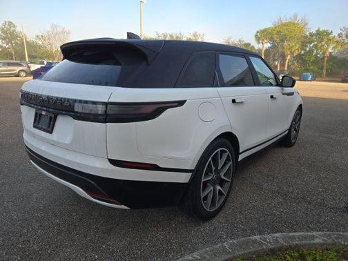 2024 Land Rover Range Rover Velar P250 SE R-Dynamic