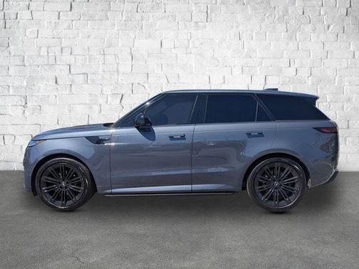 2023 Land Rover Range Rover Sport SE