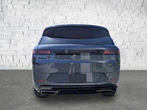 2023 Land Rover Range Rover Sport SE