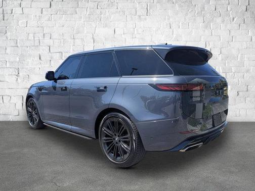 2023 Land Rover Range Rover Sport SE